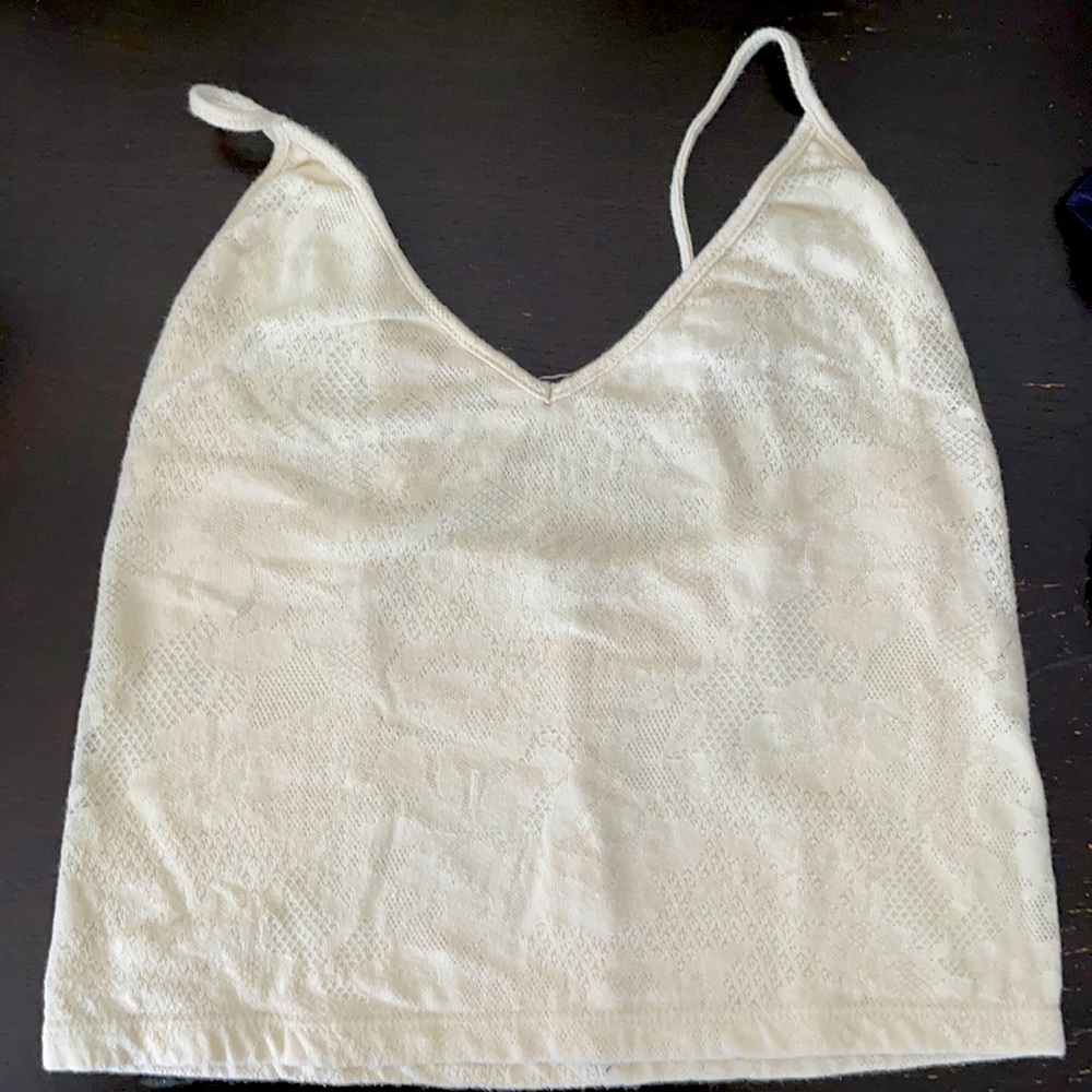 Melville - Cream flowery lace look V-neck straps top. Size S